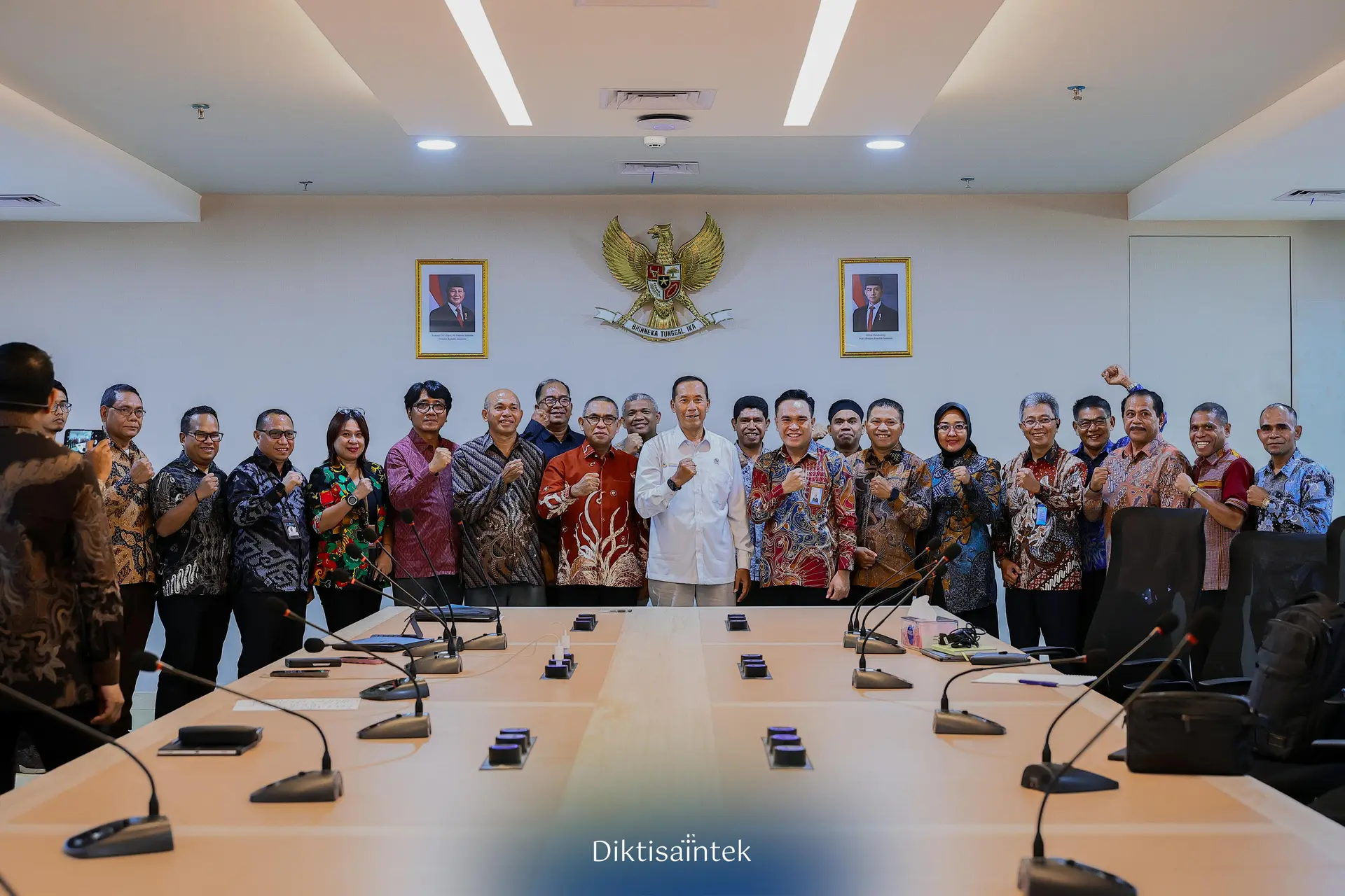 Kolaborasi 13 Perguruan Tinggi Mulai Bergerak Atasi Stunting dan Kemiskinan di NTT.